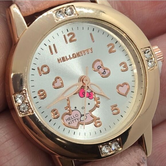 Hello Kitty Pink Leather Band Watch Cat Face Rose Gold Rhinestone Analog Battery - Picture 6 of 6